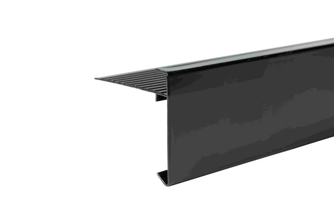 Aluminium-daktrim-80-x-64mm-RAL-9005-lengte-2500mm